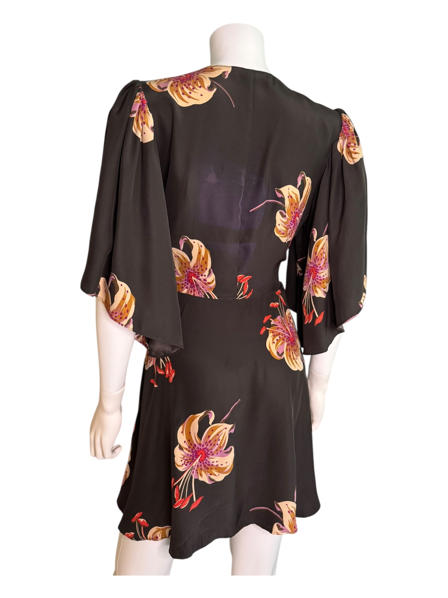 Betsey Johnson Dress DECOMM Shop Betsey Johnson Dress DECOMM Shop